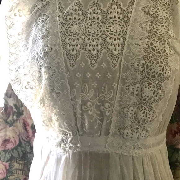 White on white cotton w/fancy lace Victorian dress XLNT cond.very Downton - Picture 13 of 13